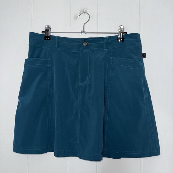 L.L. Bean Women’s Teal Skort Hiking Active Size 6 Reg - Picture 1 of 4